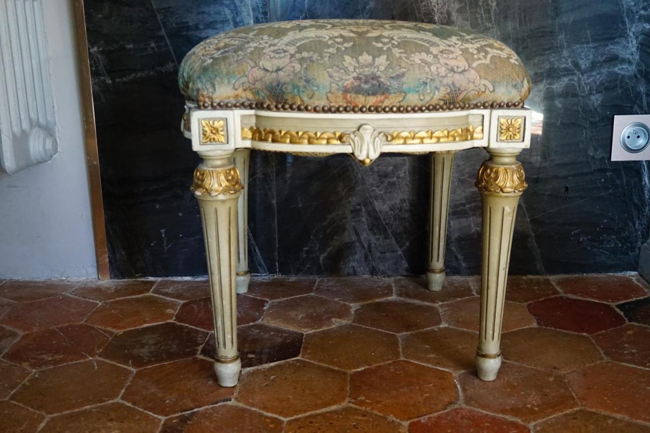 Manoir De La Comtesse Daire Chailly-en-Biere Dış mekan fotoğraf